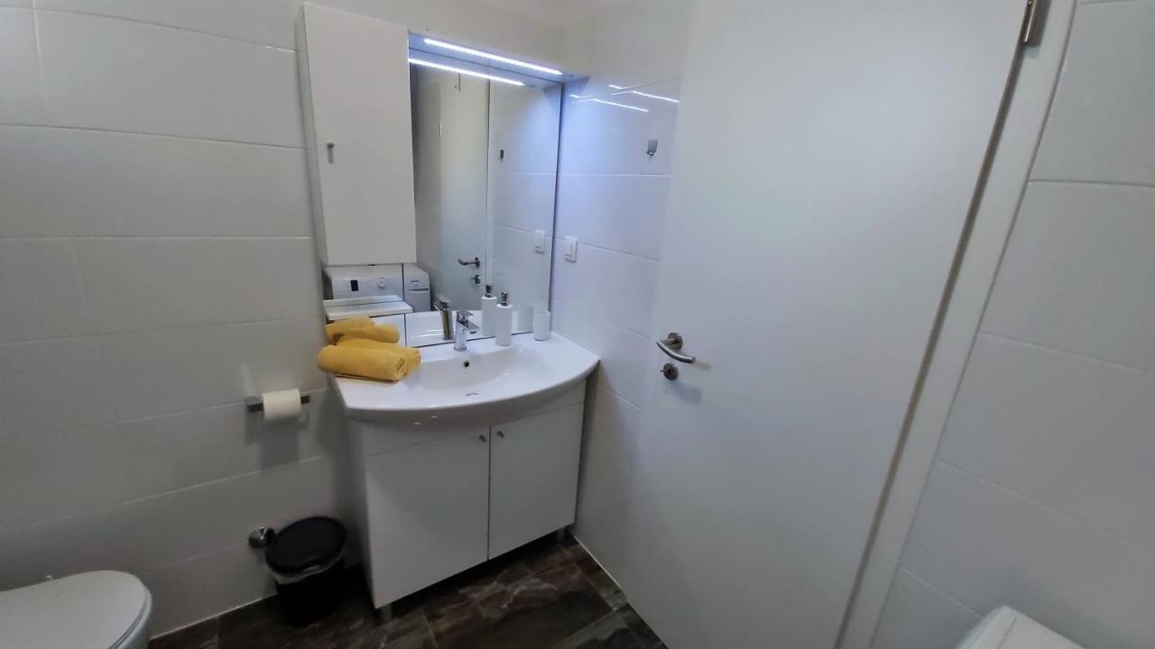 Apartments Zorica Duće Eksteriør bilde