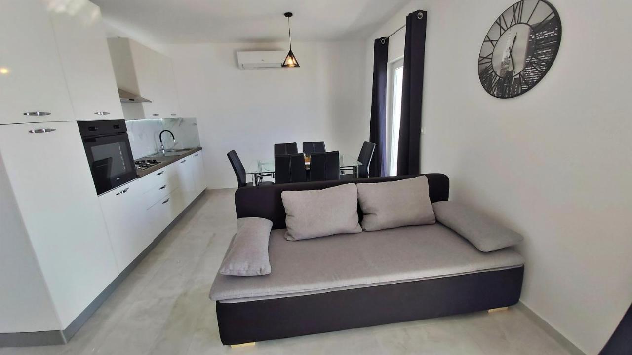 Apartments Zorica Duće Eksteriør bilde