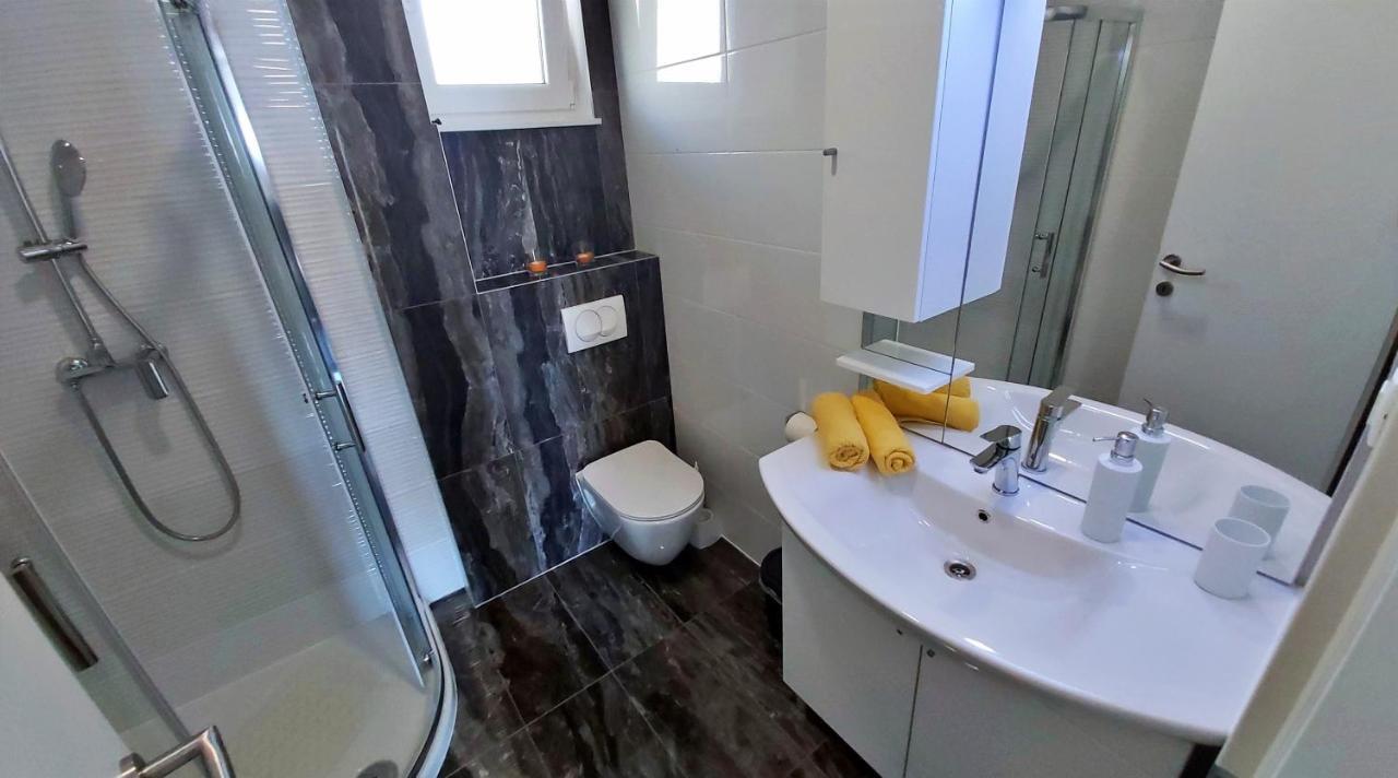 Apartments Zorica Duće Eksteriør bilde